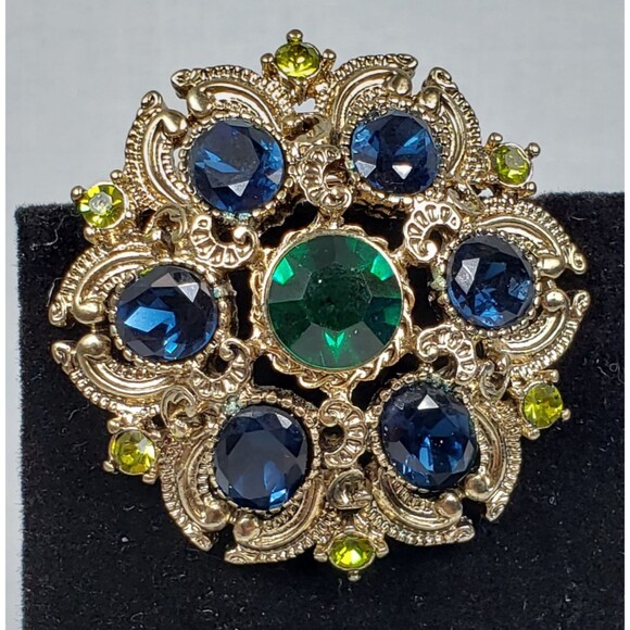 Sequin Jewelry - VTG Seqin Brand Dome Brooch Faceted Rhinestones Green Blue Gold Tone Open Work